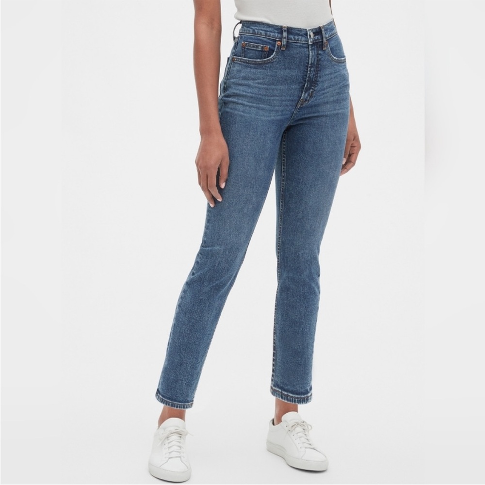 NWT GAP High Rise Cigarette Jeans with Secret Smoothing Pockets